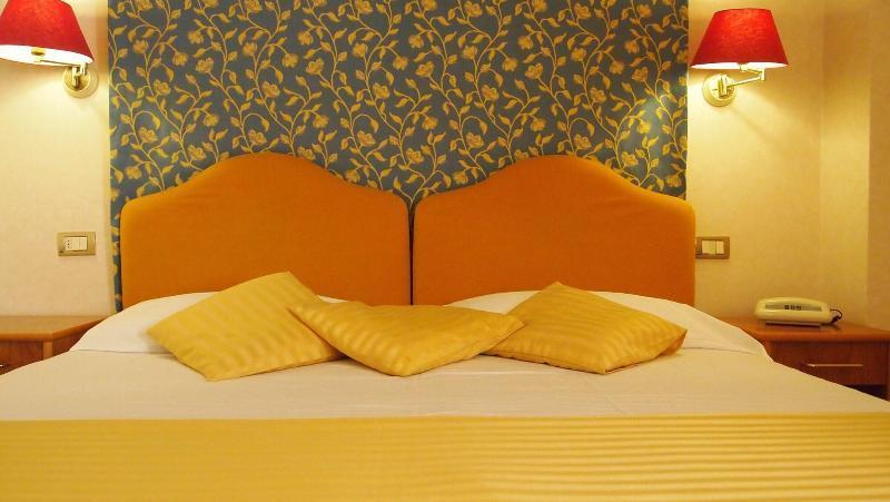 Piccolo Hotel مونيلّي المظهر الخارجي الصورة