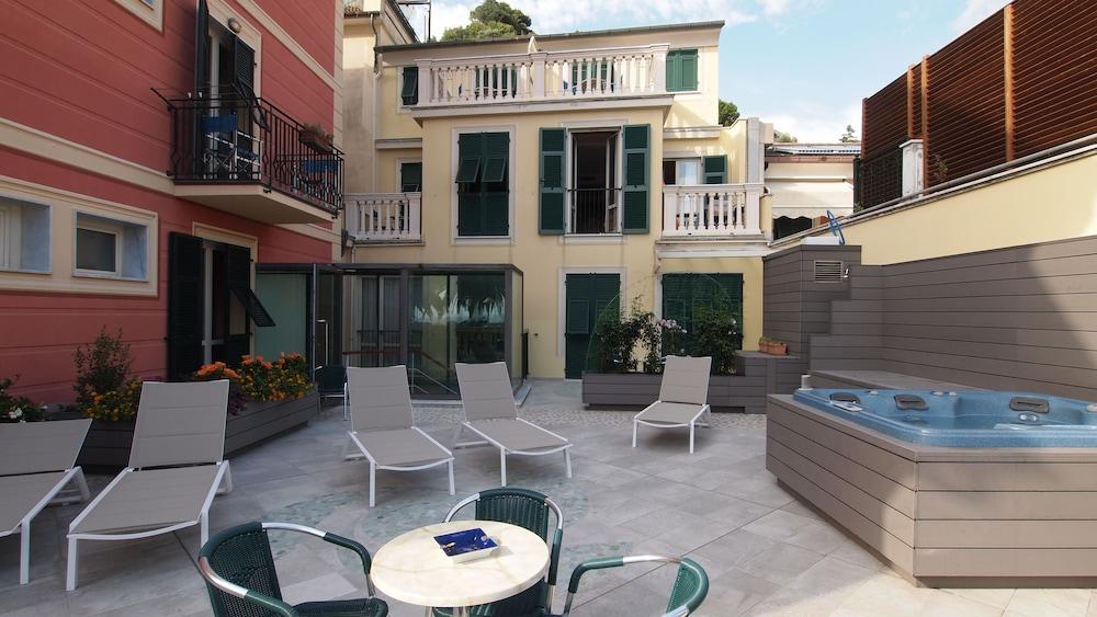 Piccolo Hotel مونيلّي المظهر الخارجي الصورة