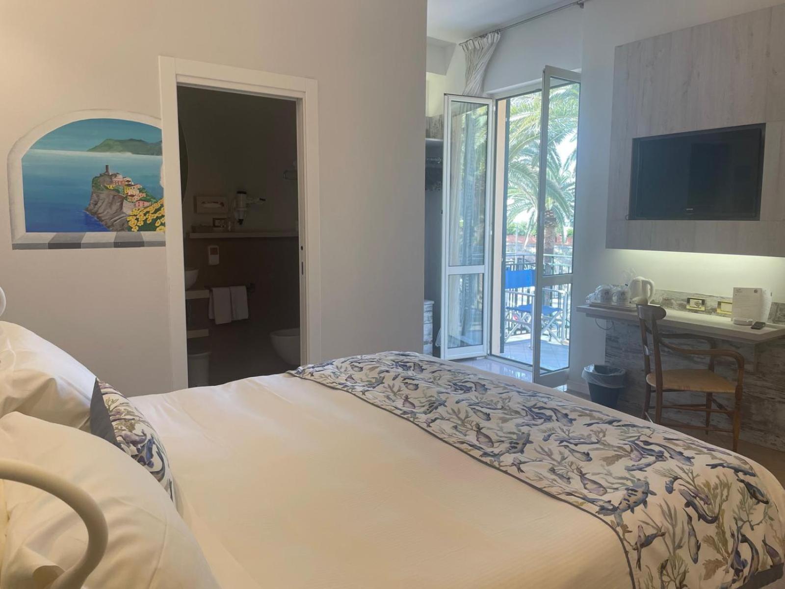 Piccolo Hotel مونيلّي المظهر الخارجي الصورة