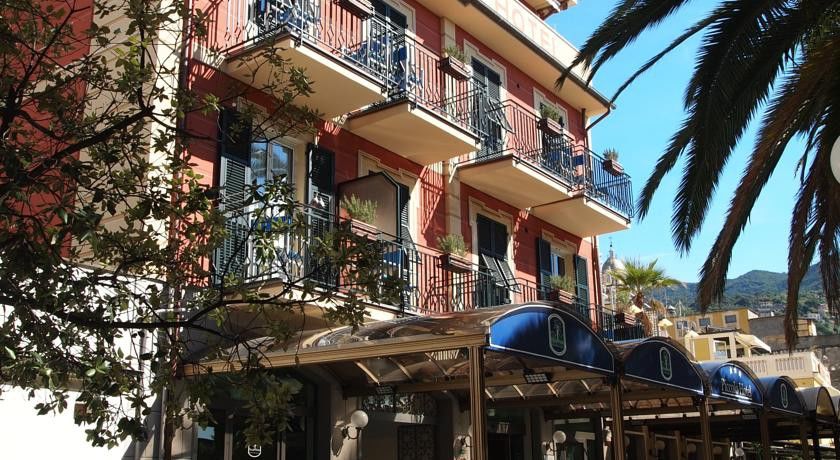 Piccolo Hotel مونيلّي المظهر الخارجي الصورة