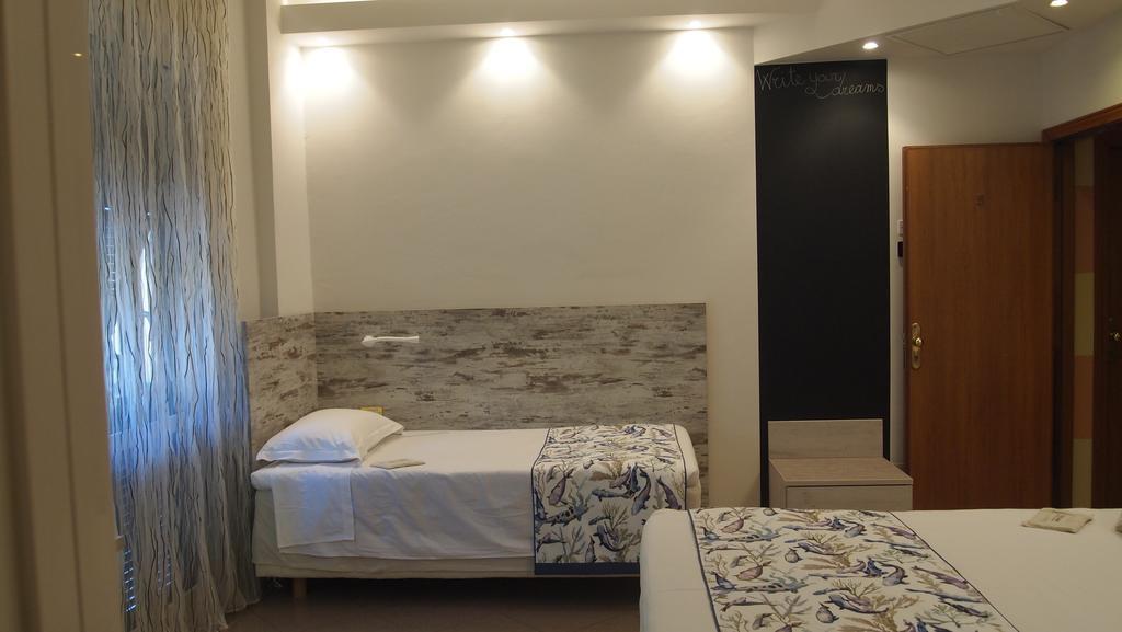 Piccolo Hotel مونيلّي المظهر الخارجي الصورة
