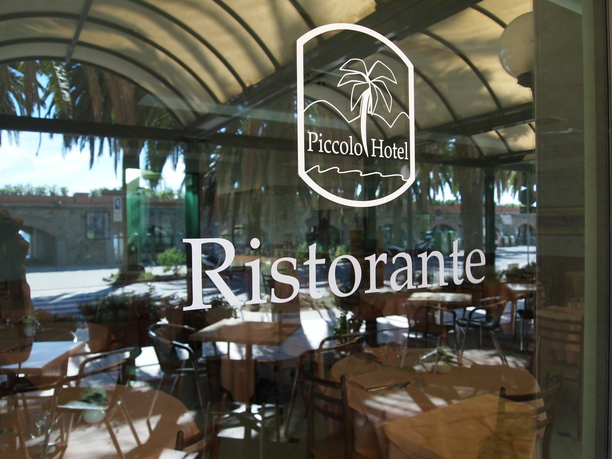 Piccolo Hotel مونيلّي المظهر الخارجي الصورة